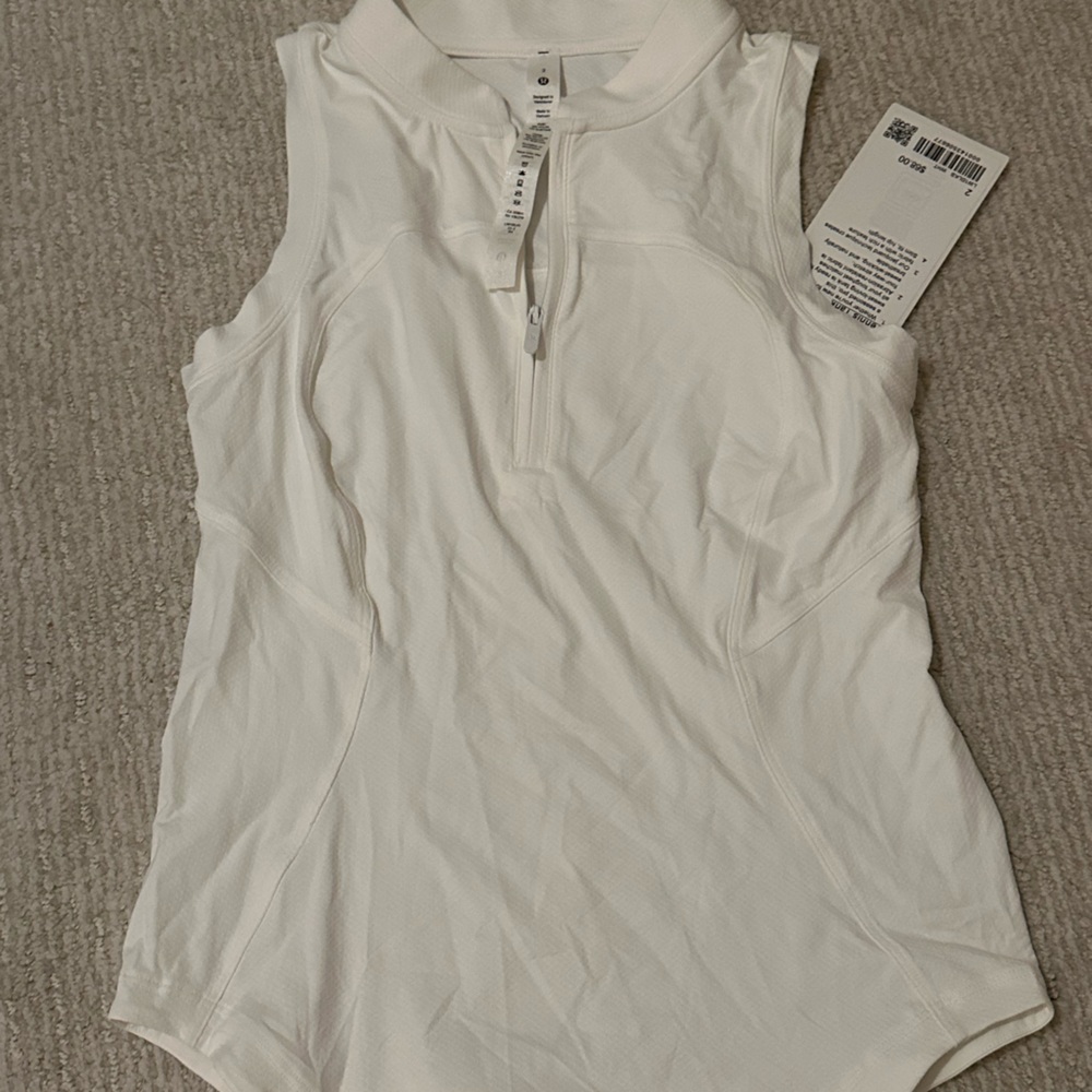 Lululemon top